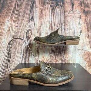 Sofft Naoko Camo Print Leather Mules Womens Sz 8.5M